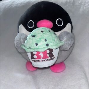 Snackles Series 2 Penelope Penguin Baskin Robins Plush